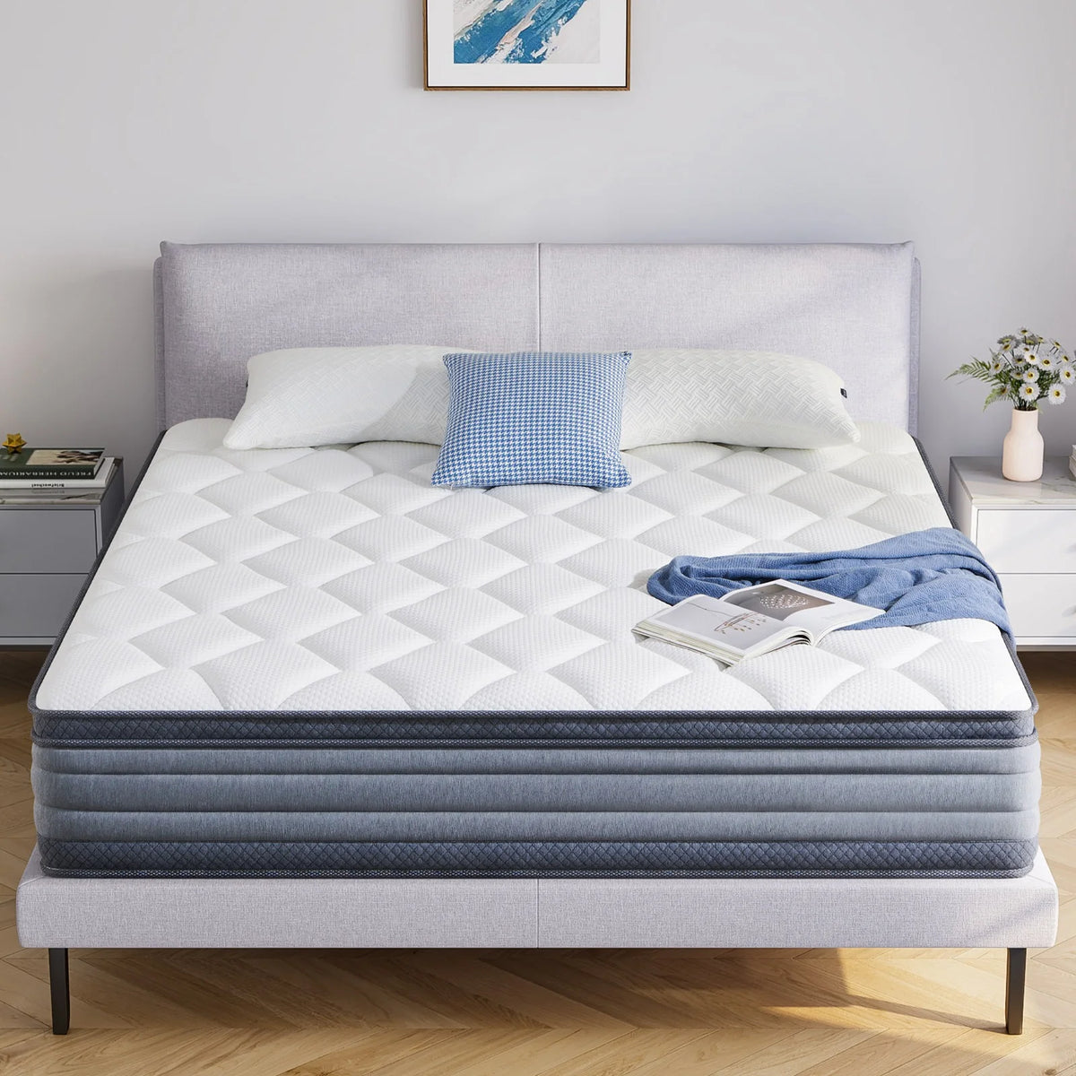 Queen 12 Hybrid Gel Memory Foam Innerspring Mattress D25331