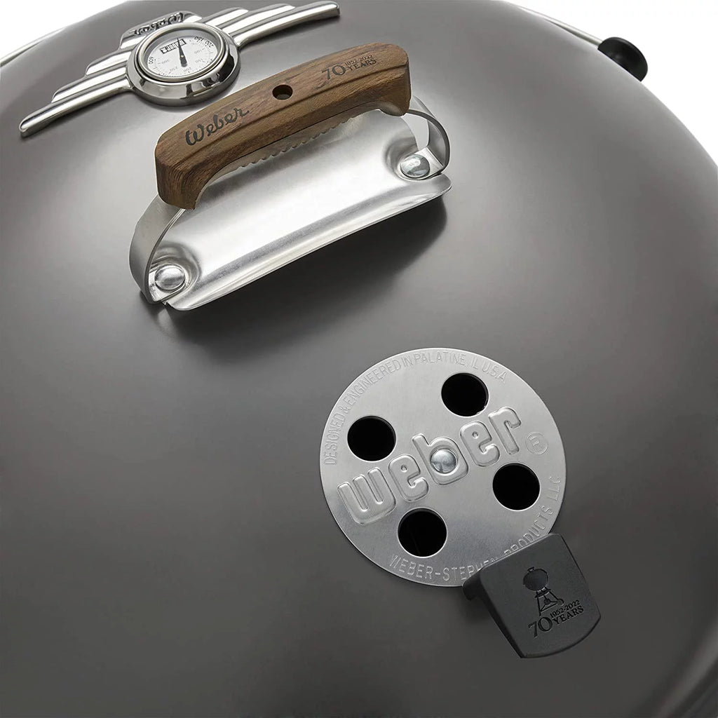 22 in. Kettle Charcoal Grill P281