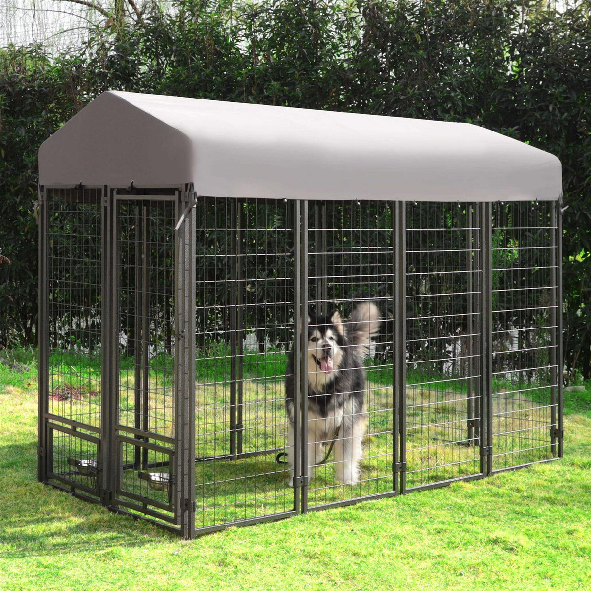 Outdoor Dog Kennel with Feeding Door and Cover X580257