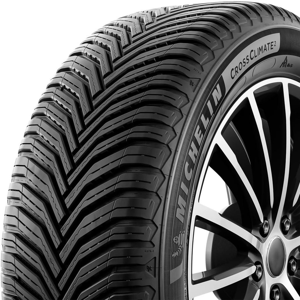 215/45R17 91V Tires P415
