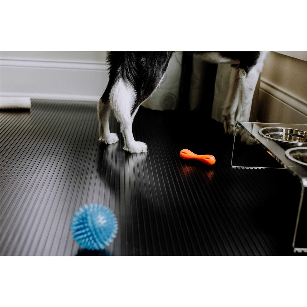 Ribbed Vinyl Pet Floor Protector H529
