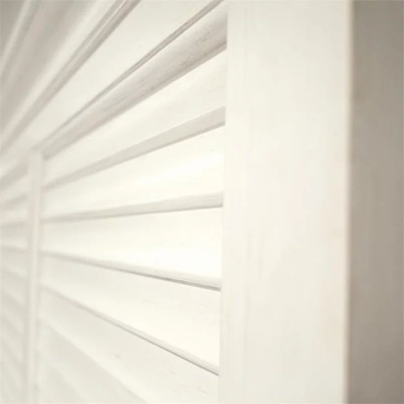 King Panel Bed in Paperwhite N93743