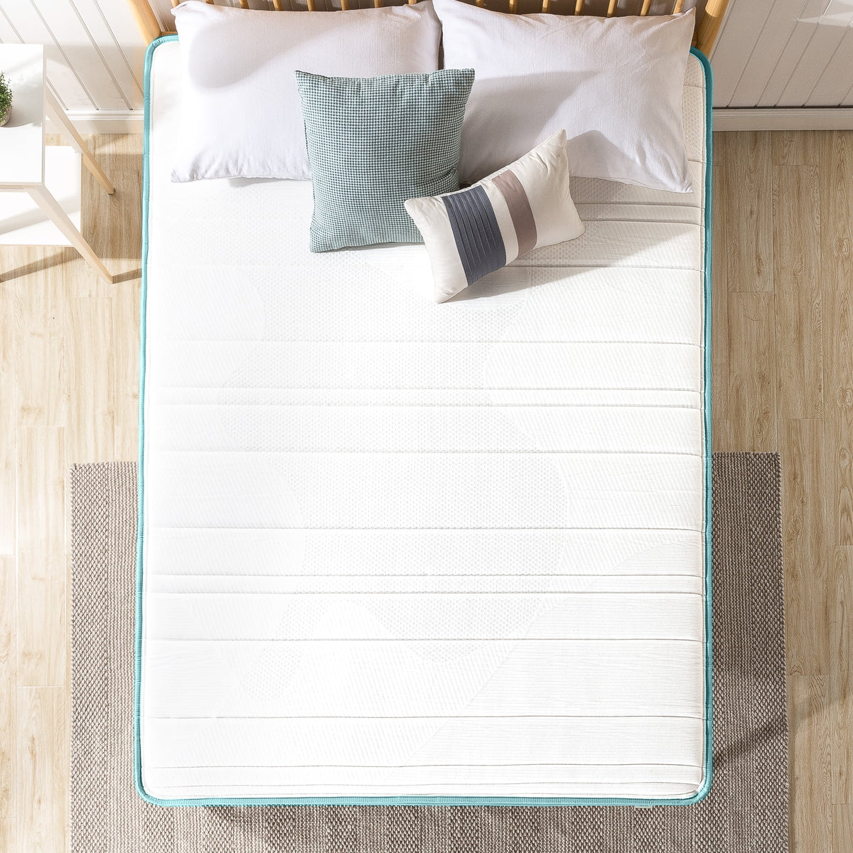 Full Innerspring Mattress W56824