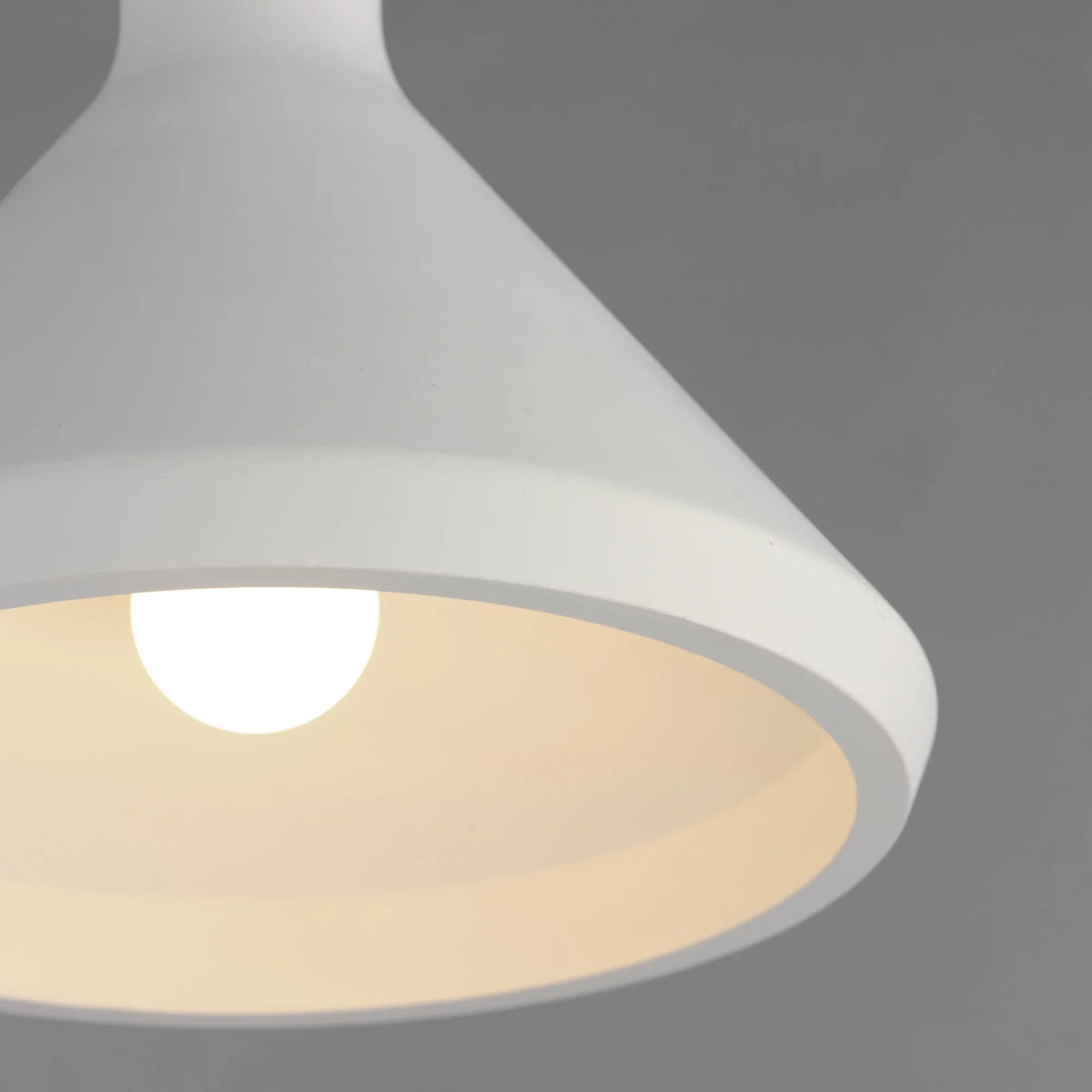 1 Light Black Pendant Q330360
