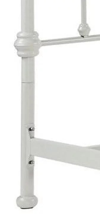 Queen Metal Bed Y783293