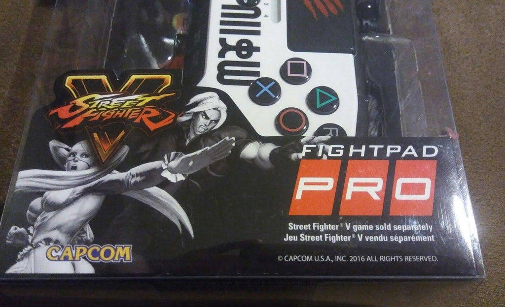 White Fightpad Pro for Playstation 4 U420039