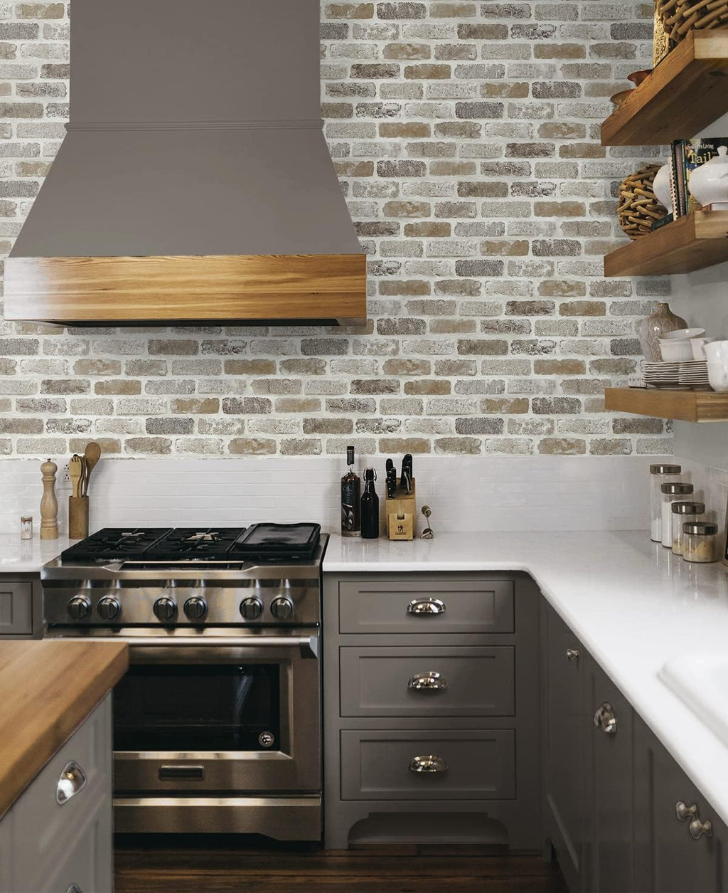 Washed Faux Brick Peel and Stick Wallpaper N596