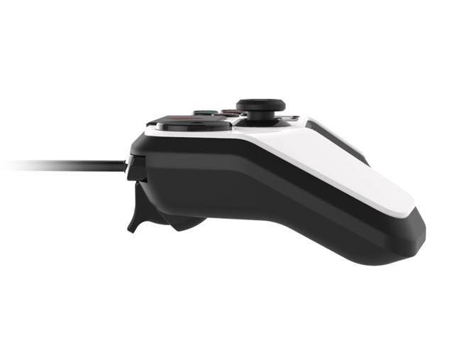 White Fightpad Pro for Playstation 4 U420039