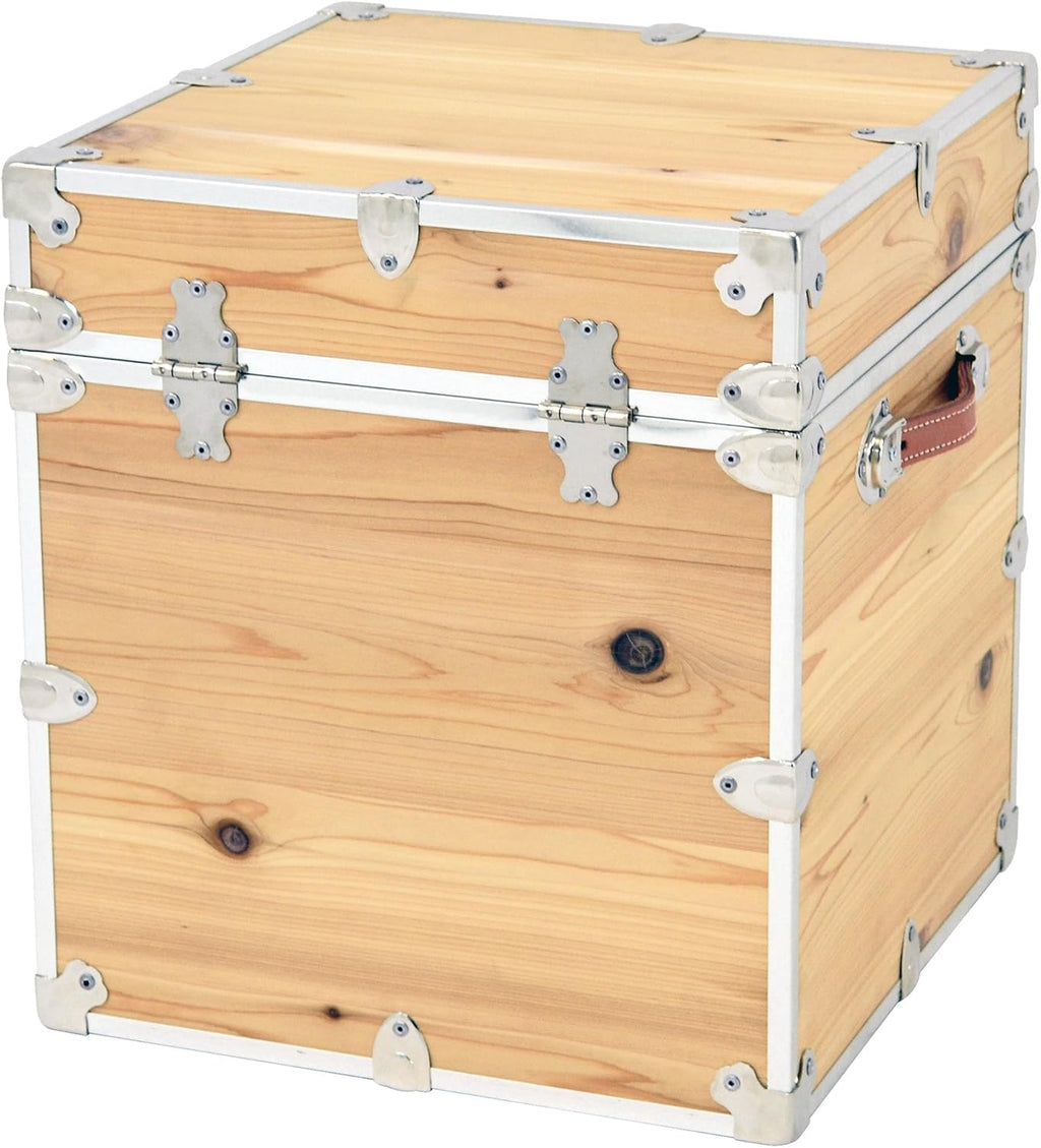 Western Red Knotty Cedar Cube Trunk Y671015