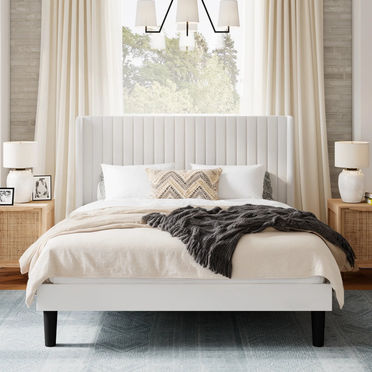 Queen Size Velvet Upholstered Platform Bed Frame G7070