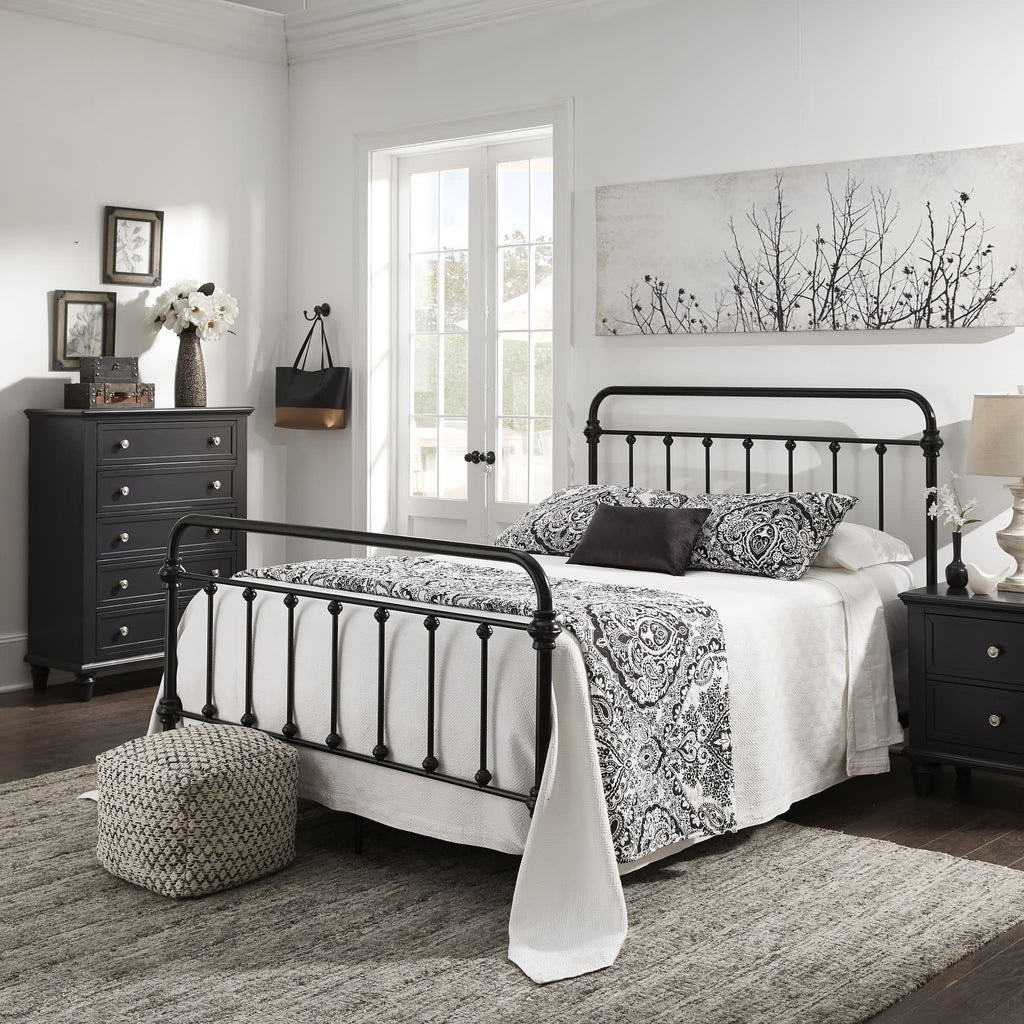 Queen Metal Bed Y783293