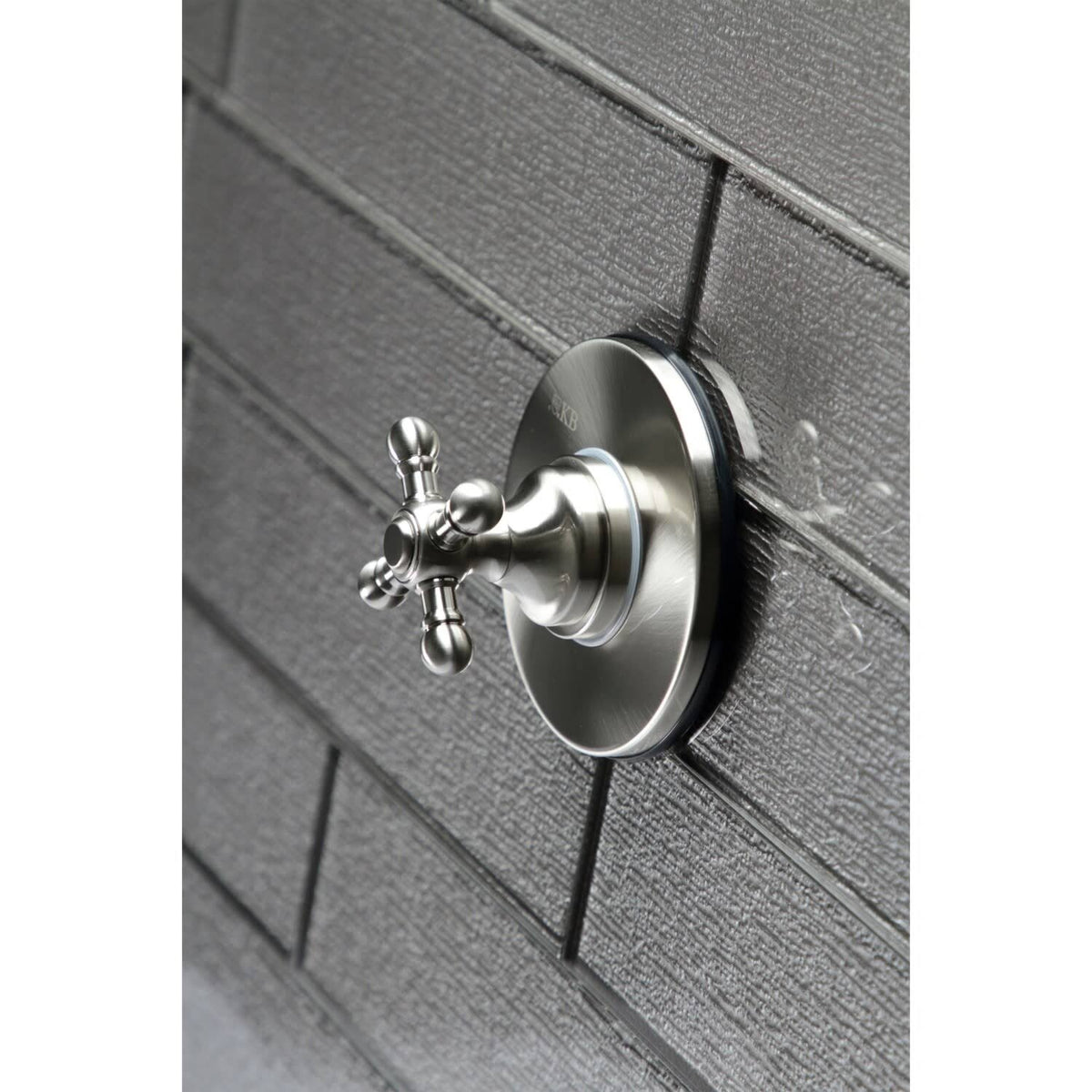 Oil Rubbed Bronze Single-Handle Three-Way Diverter Valve with Trim Kit Y2644