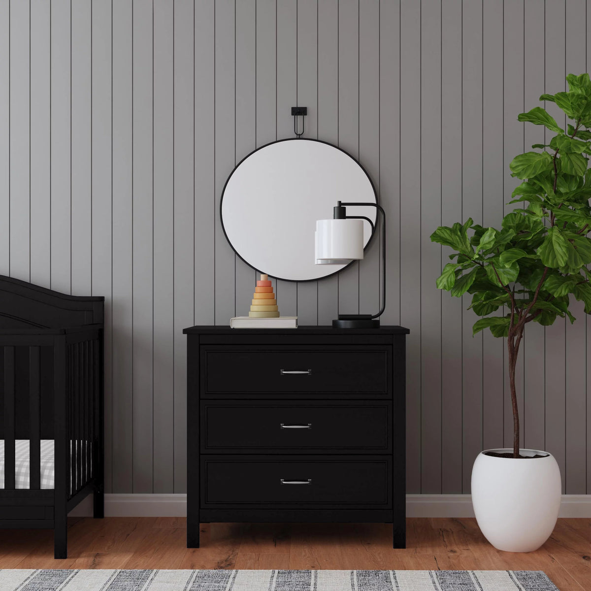 3-Drawer Chestnut Dresser L626
