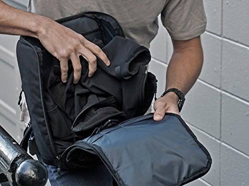 Black Medium Sling Pack V9713